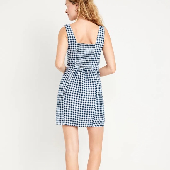 NWT OLD NAVY Sleeveless Linen-Blend Mini Dress Color: Blue Gingham - Picture 2 of 8